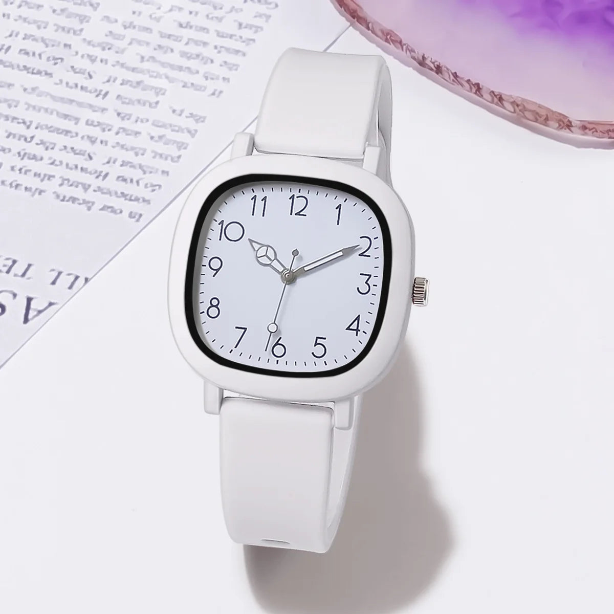 Relógio Fashion Bear – Elegância Casual para 2025!
