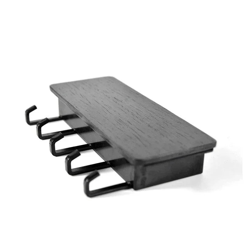 Porta-Chaves de Parede em Bambu com 6 Ganchos – Suporte Organizador Decorativo para Chaves, Casacos e Acessórios | Estilo e Funcionalidade no Seu Lar