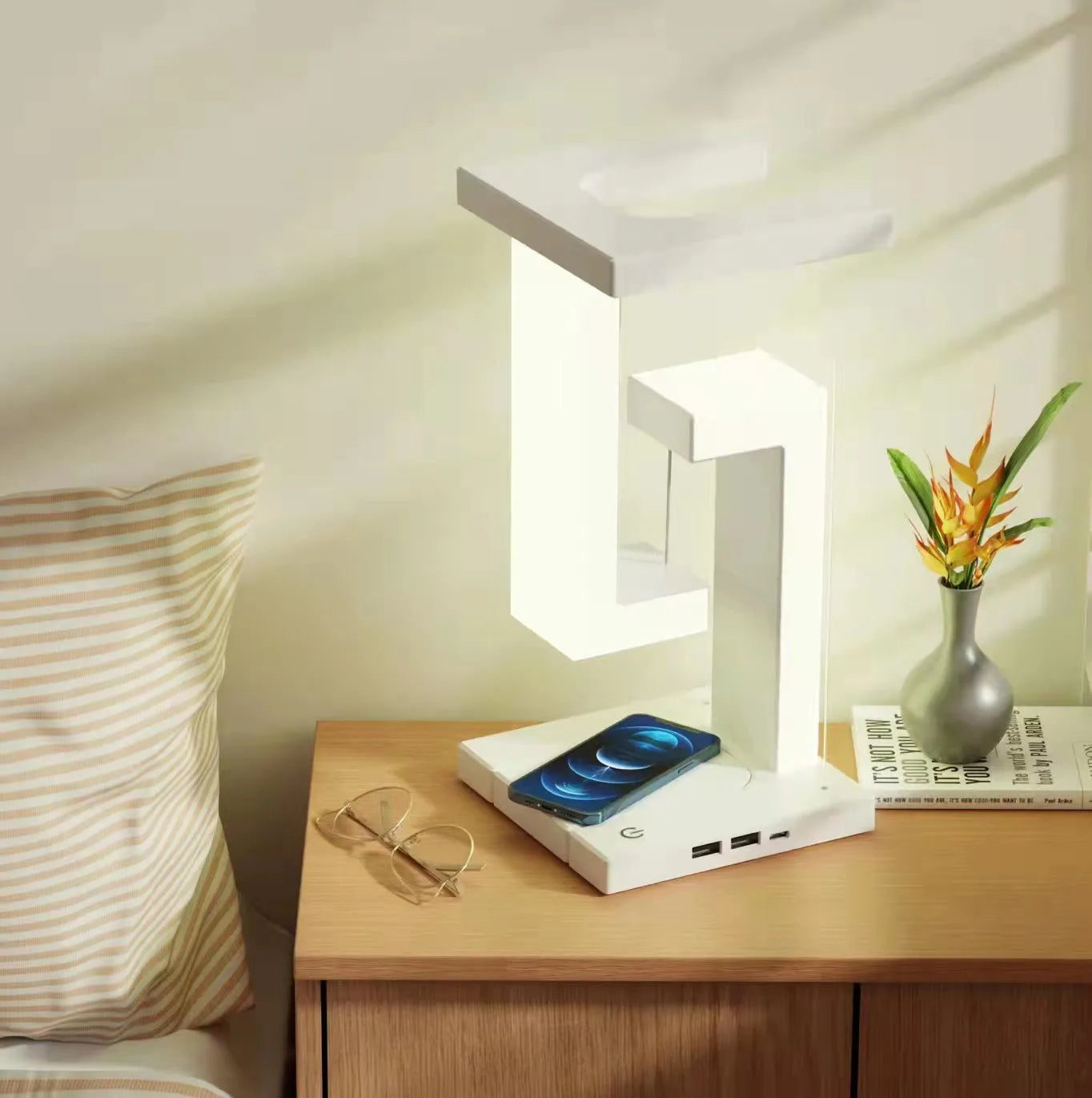 Luminária LED Suspensa Anti-Gravity – Um Toque Futurista na Sua Decoração!