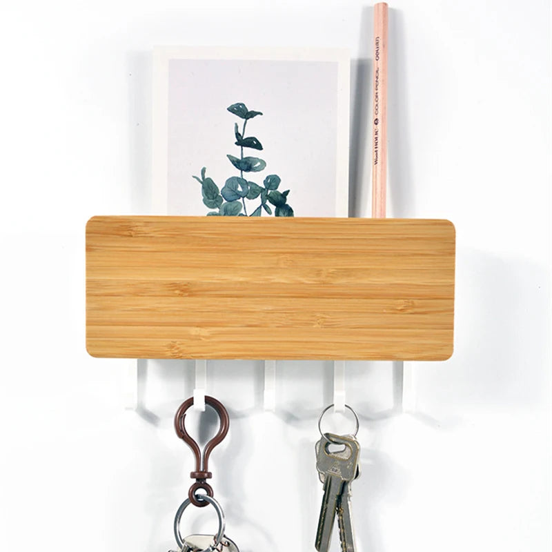 Porta-Chaves de Parede em Bambu com 6 Ganchos – Suporte Organizador Decorativo para Chaves, Casacos e Acessórios | Estilo e Funcionalidade no Seu Lar