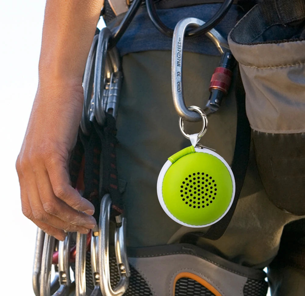 EWA A106 Pro - Mini Caixa de Som Bluetooth 5.0