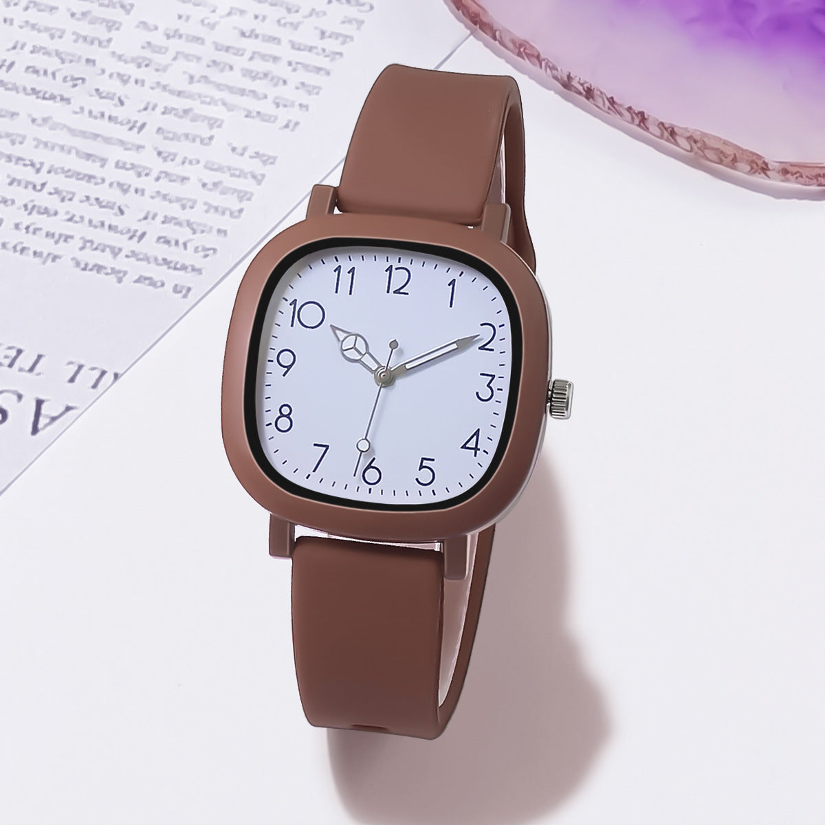 Relógio Fashion Bear – Elegância Casual para 2025!