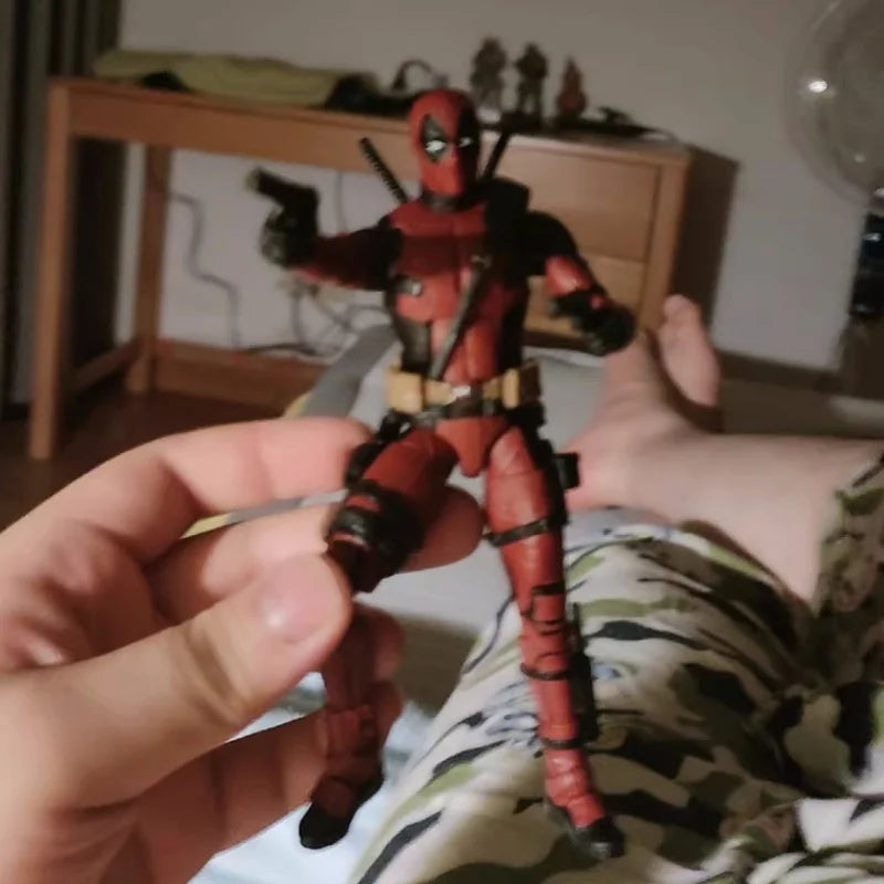 Action Figure Deadpool - X-Men Legends Series