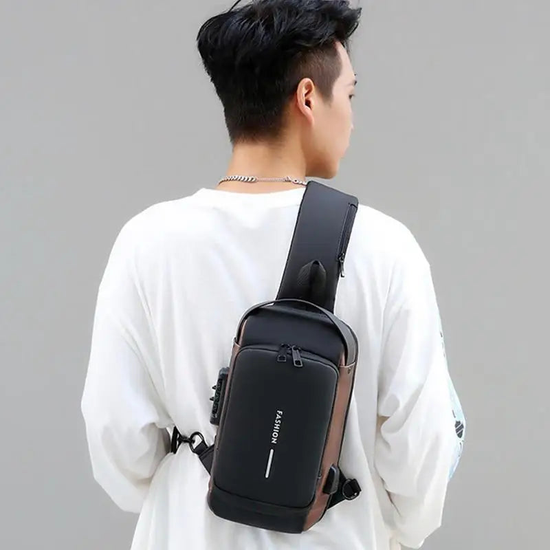 Bolsa Masculina Anti-Furto com Carregamento USB!