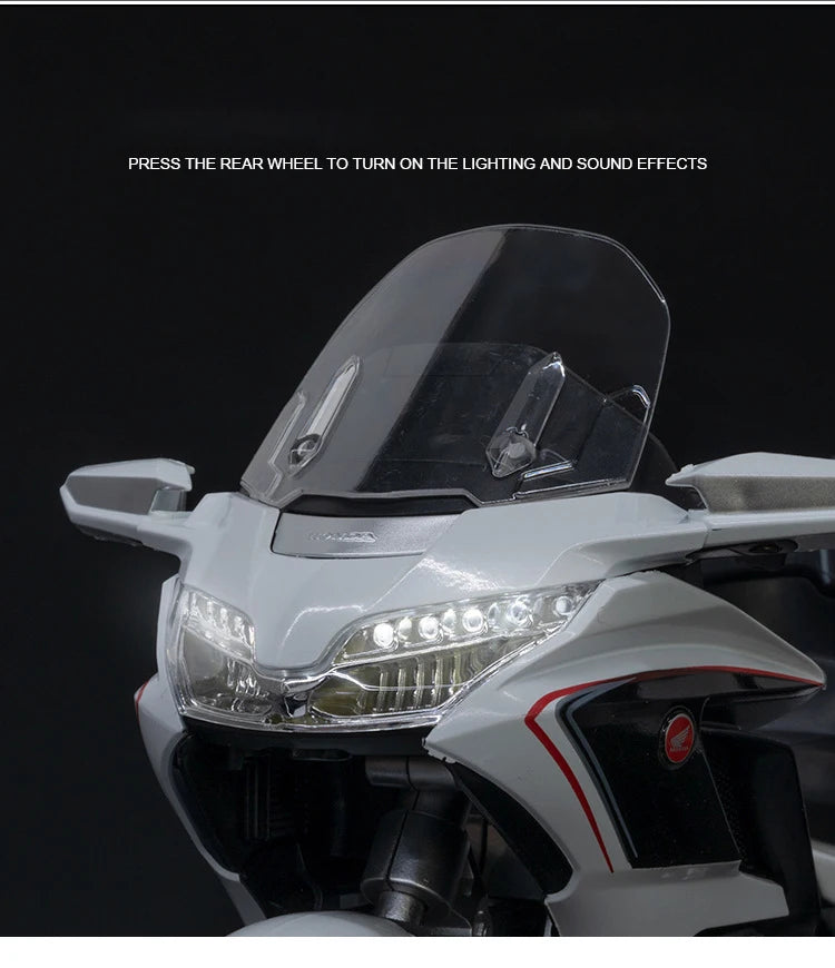1:11 Honda Gold Wing GL800 2021 Alloy Die Cast Motorcycle Model Vehicle Collection Sound and Light Off Road Autocycle Toys Car