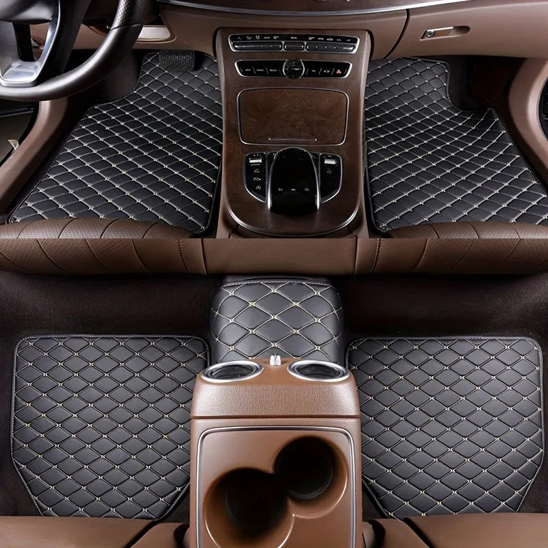 Kit com 5 Tapetes de Carro Universais em Couro Sintético – Impermeáveis, Elegantes e de Alta Proteção